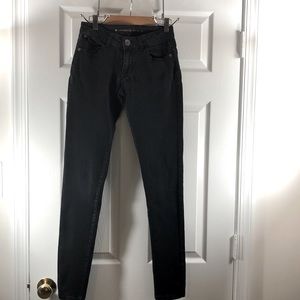 BACK TO SCHOOL Black Jeans